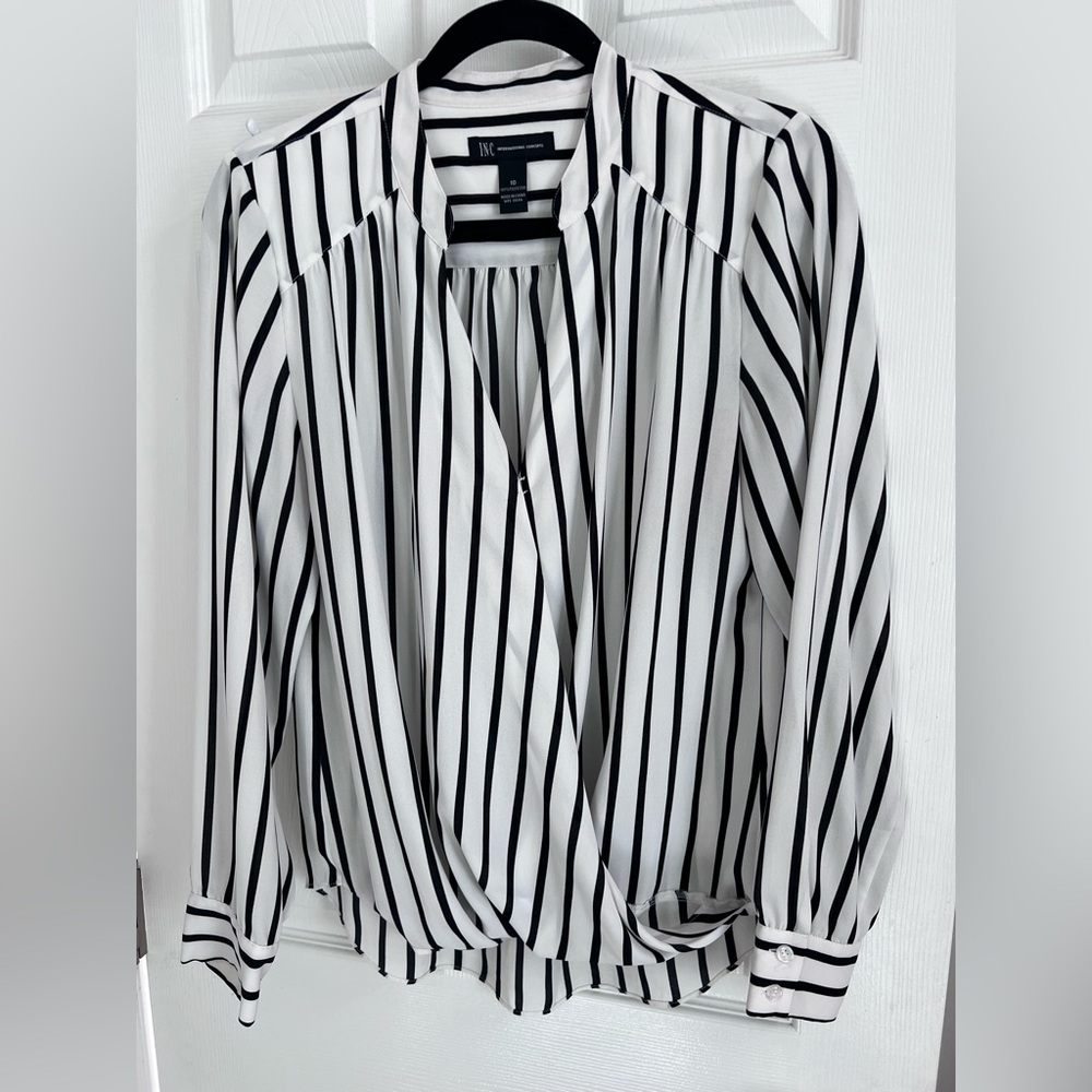 INC International Concepts Black and White Striped Blouse, size 10
